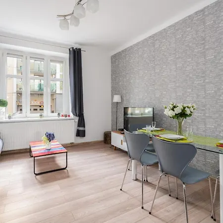 By Kasprowicz Park By Renters Apartment Poznan