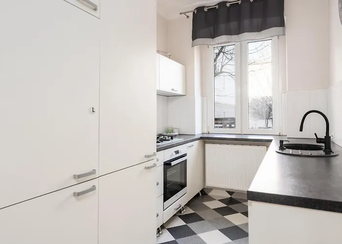 By Kasprowicz Park By Renters Poznan